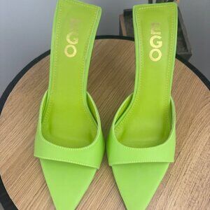 EGO Green Heel Sandals- Size 9